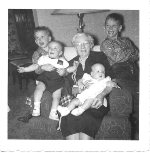 Martha Duntemann and Kids - 500 Wide.jpg